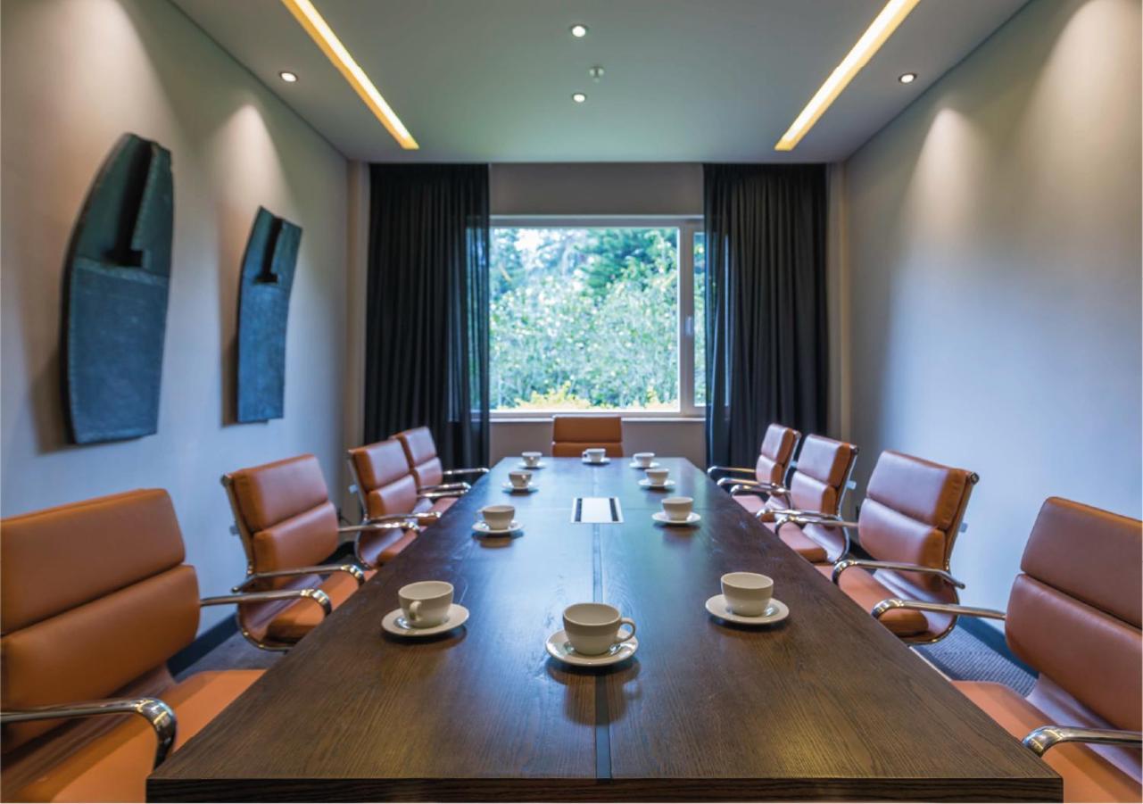 Movich Hotel Las Lomas Rionegro Kültér fotó Boardroom