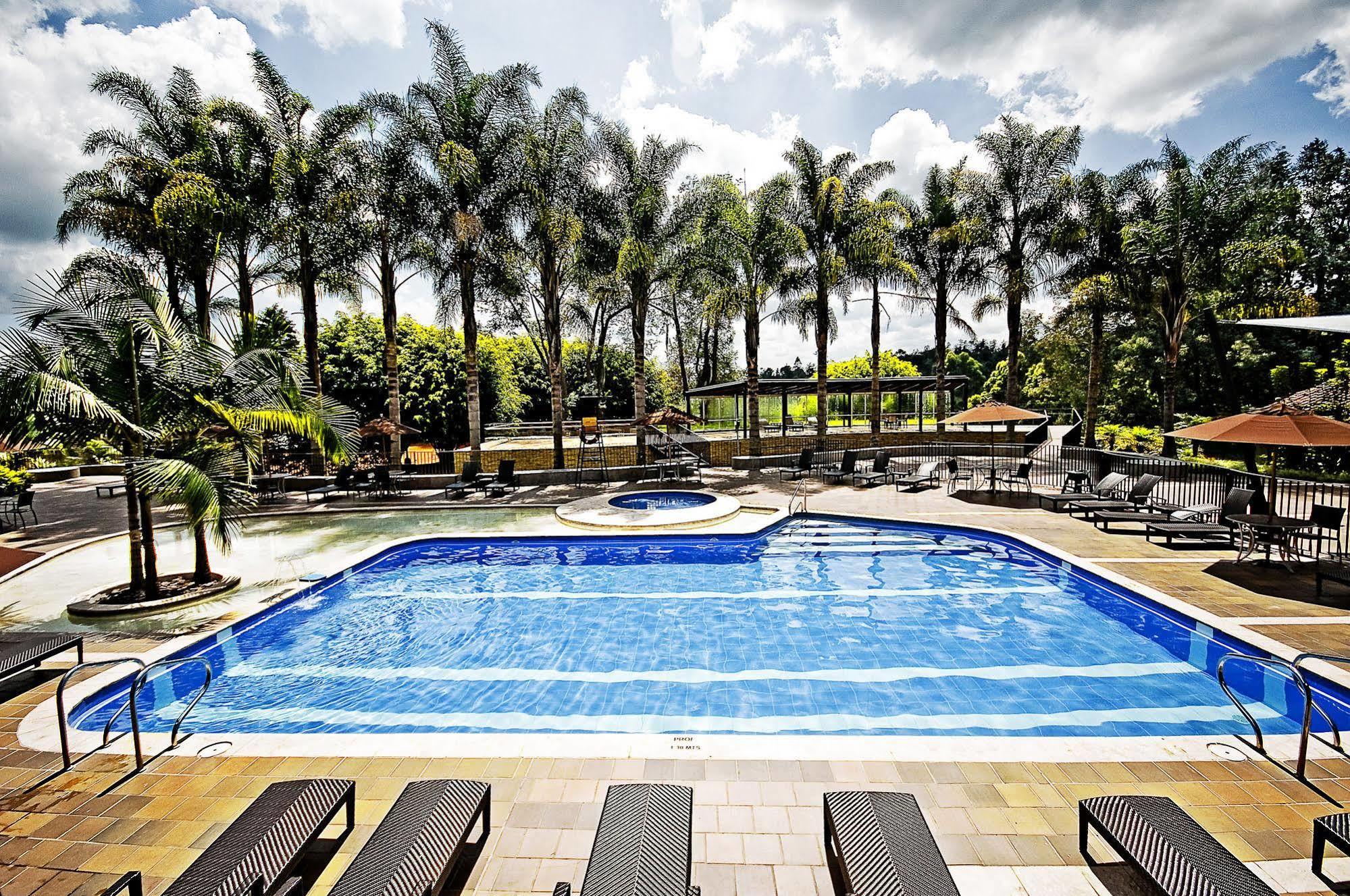 Movich Hotel Las Lomas Rionegro Kültér fotó Club House